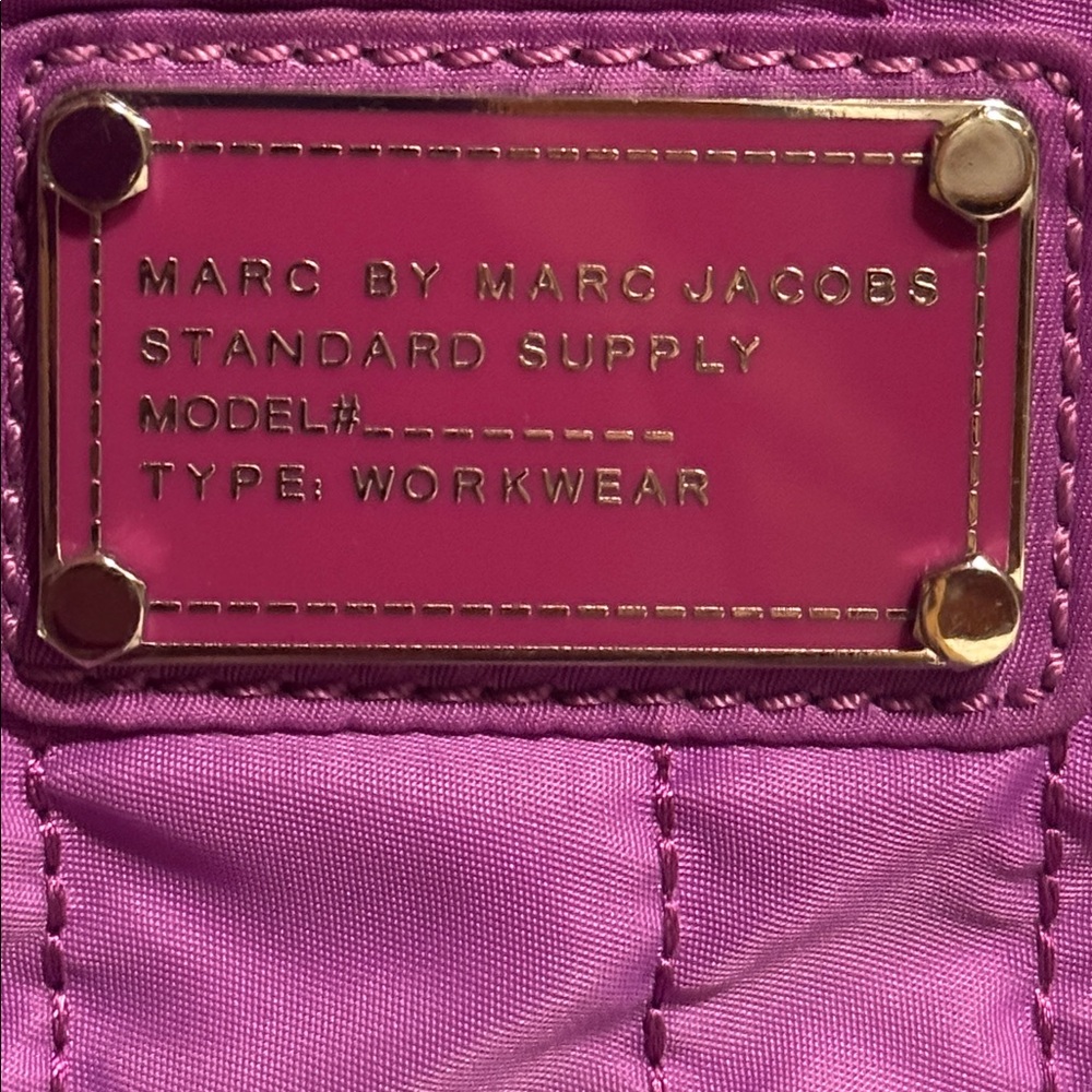 MARC JACOBS QUILTED NYLON TOTE BAG - Picture 2 of 6